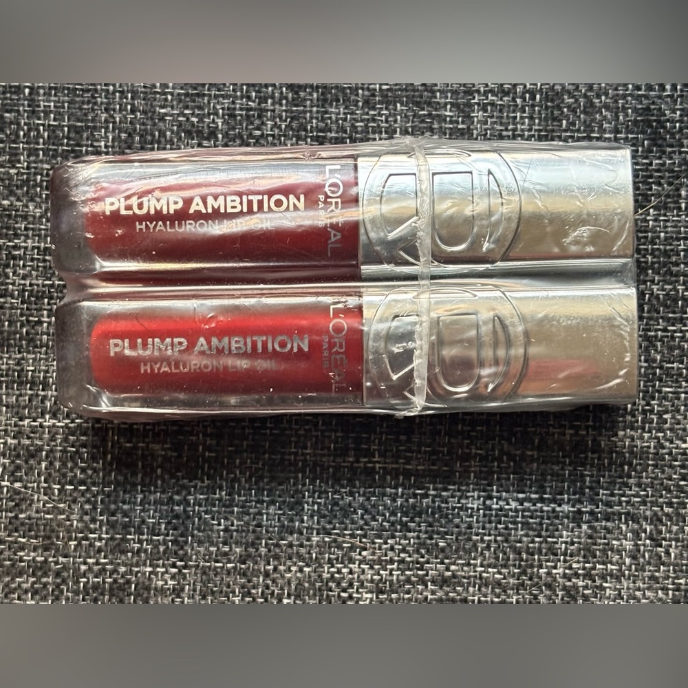 L'Oreal Plump Ambition Lip Gloss Duo - Bold Red